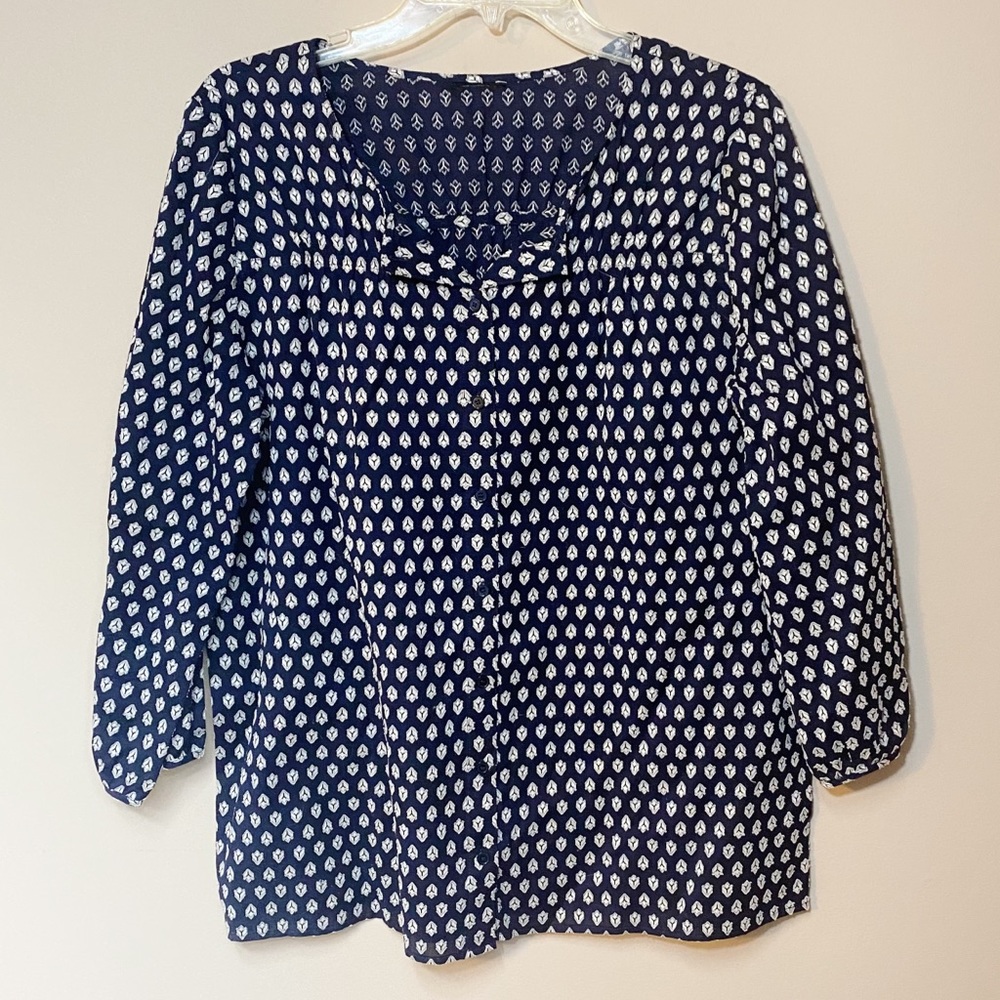 Boutique blue and white pattern long sleeve tunic